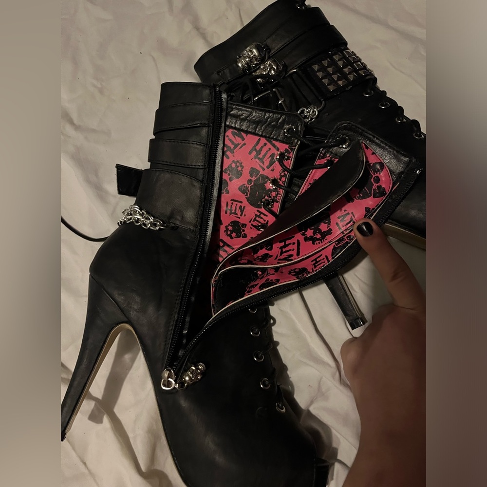 Abbey dawn by Avril Lavigne boots